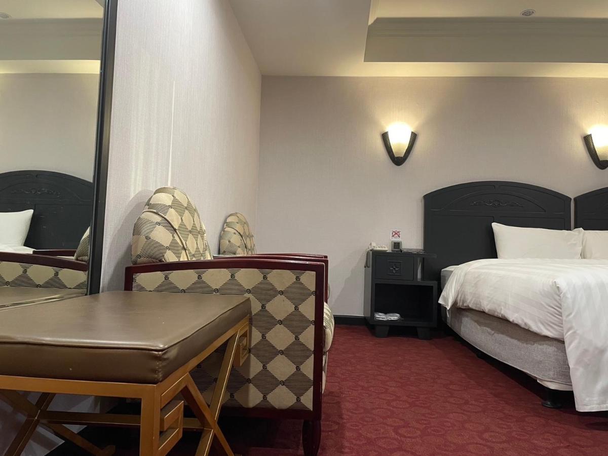 Wowhappy Daan Hotel Taipei Exterior photo
